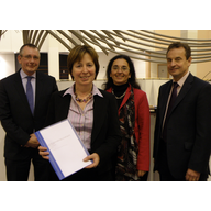 Diana with supporters and signatures